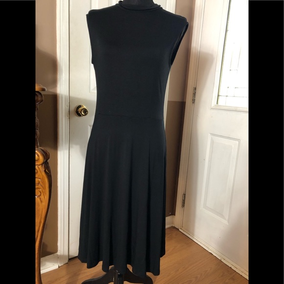 dip Dresses & Skirts - Black Sleeveless Open Tie Back Fit and Flare Dress